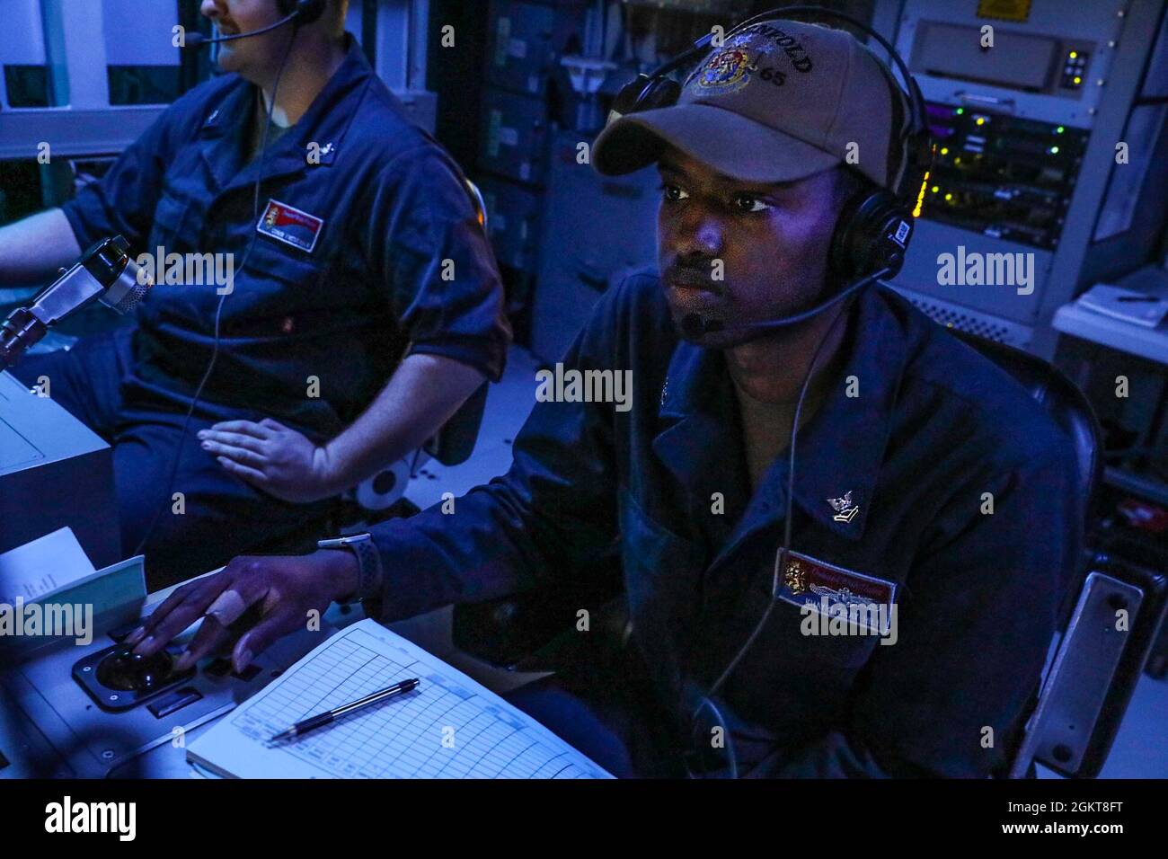 Sonar Technician Surface 2nd Class Khayri Gray Hill From Newark N J Sonar technician surface 2nd class khayri gray hill from newark n j