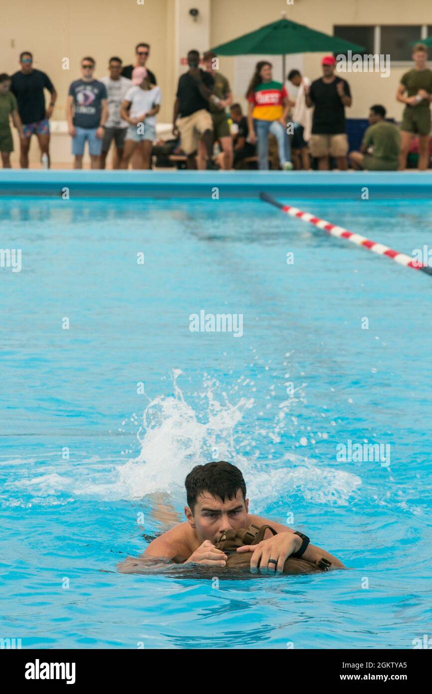 Assault Pack Hi Res Stock Photography And Images Alamy Assault Pack Hi Res Stock Photography And Images Alamy