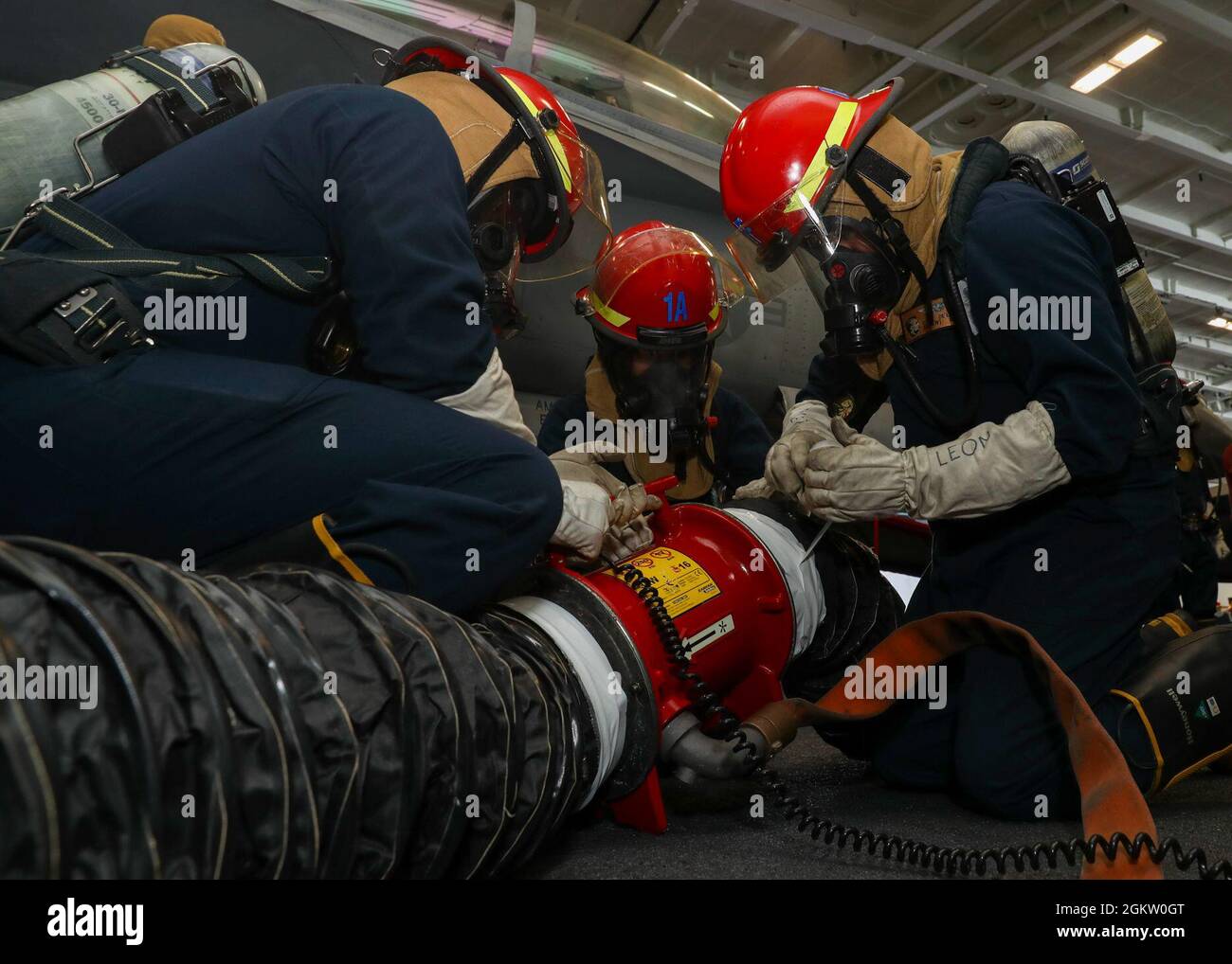 PACIFIC OCEAN (July 2, 2021) Sailors assemble a RAMFAN 2000 to simulate