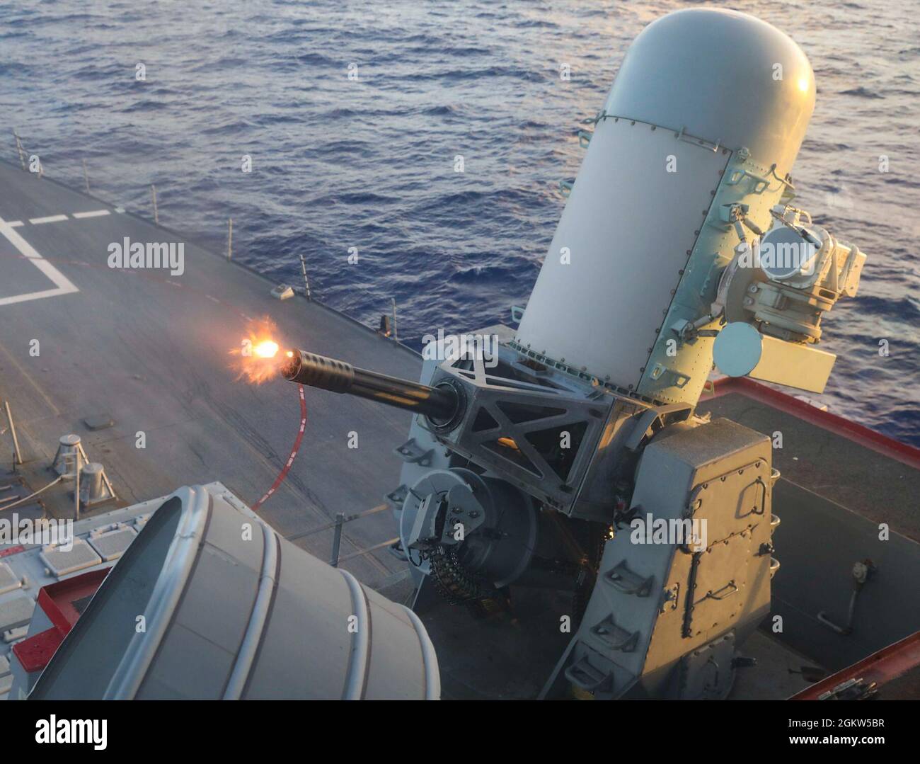 the-arleigh-burke-class-guided-missile-destroyer-uss-benfold-ddg-65