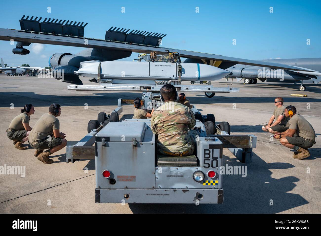 U.s. Airmen Assigned To The 307Th Aircraft Maintenance Squadron And 11Th Aircraft  Maintenance Unit Perform Routine B-52 Stratofortress Maintenance Training  On The Flight Line July 7, 2021, At Barksdale Air Force Base,