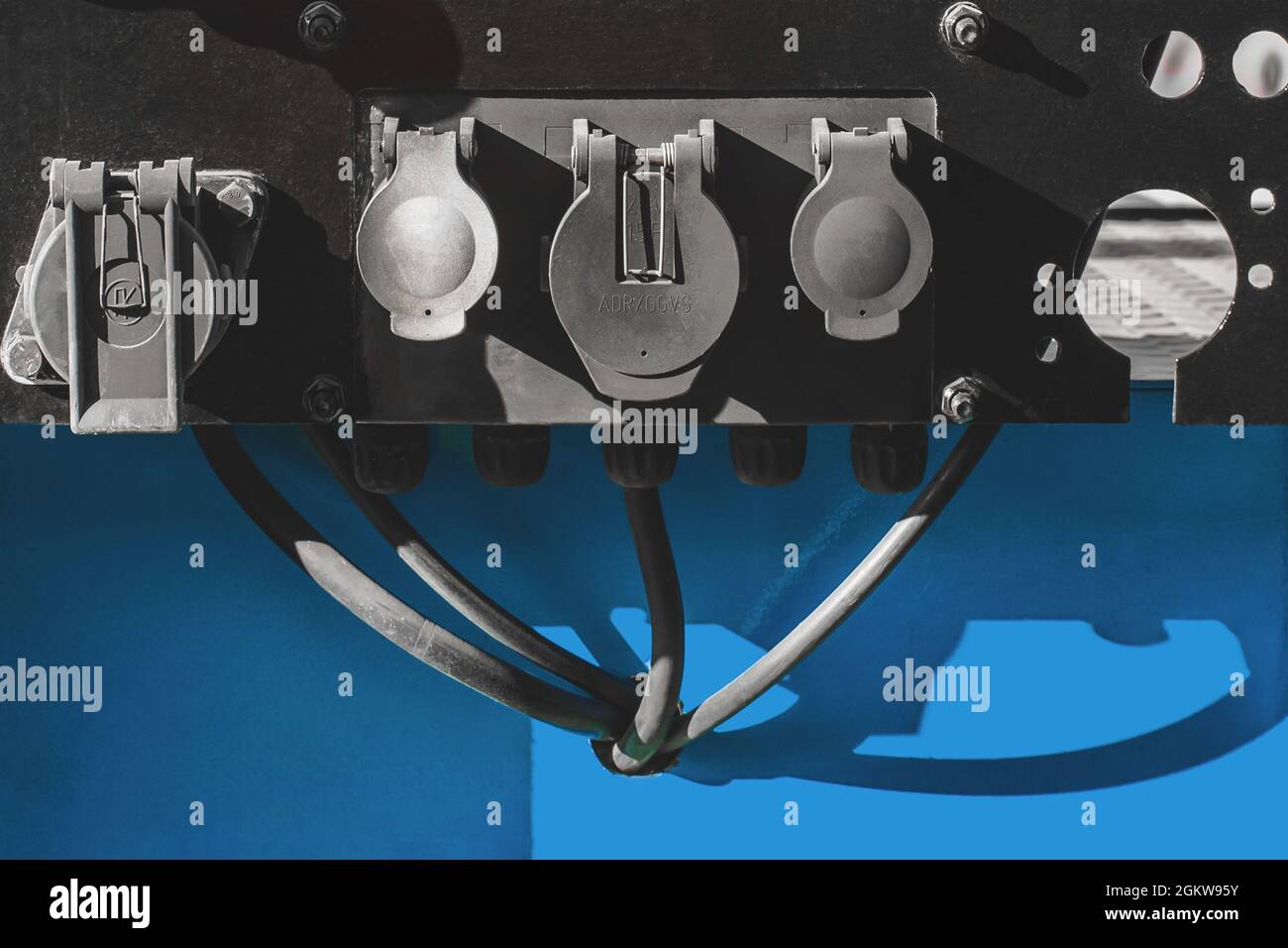 Modern panel and wire connection system with contact electric pin plug