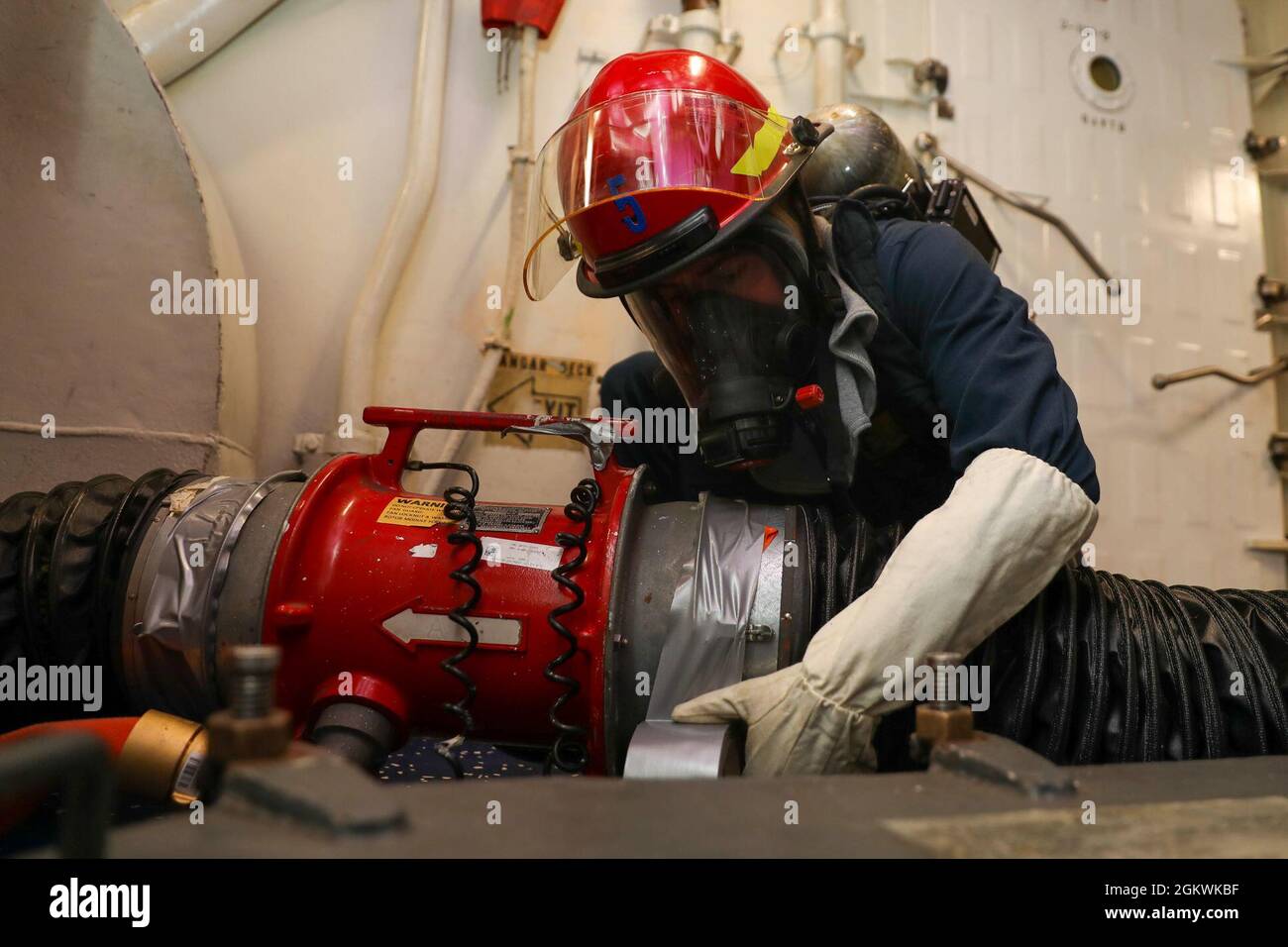 210710VI9101032 PACIFIC OCEAN (July 10, 2021) Machinist’s Mate