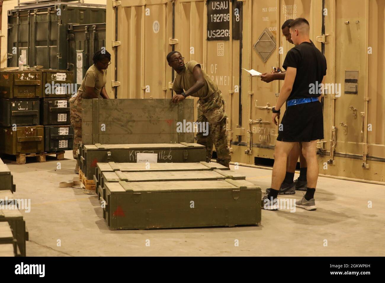 U.S. Army Soldiers with Special Troops Battalion, 3rd Division