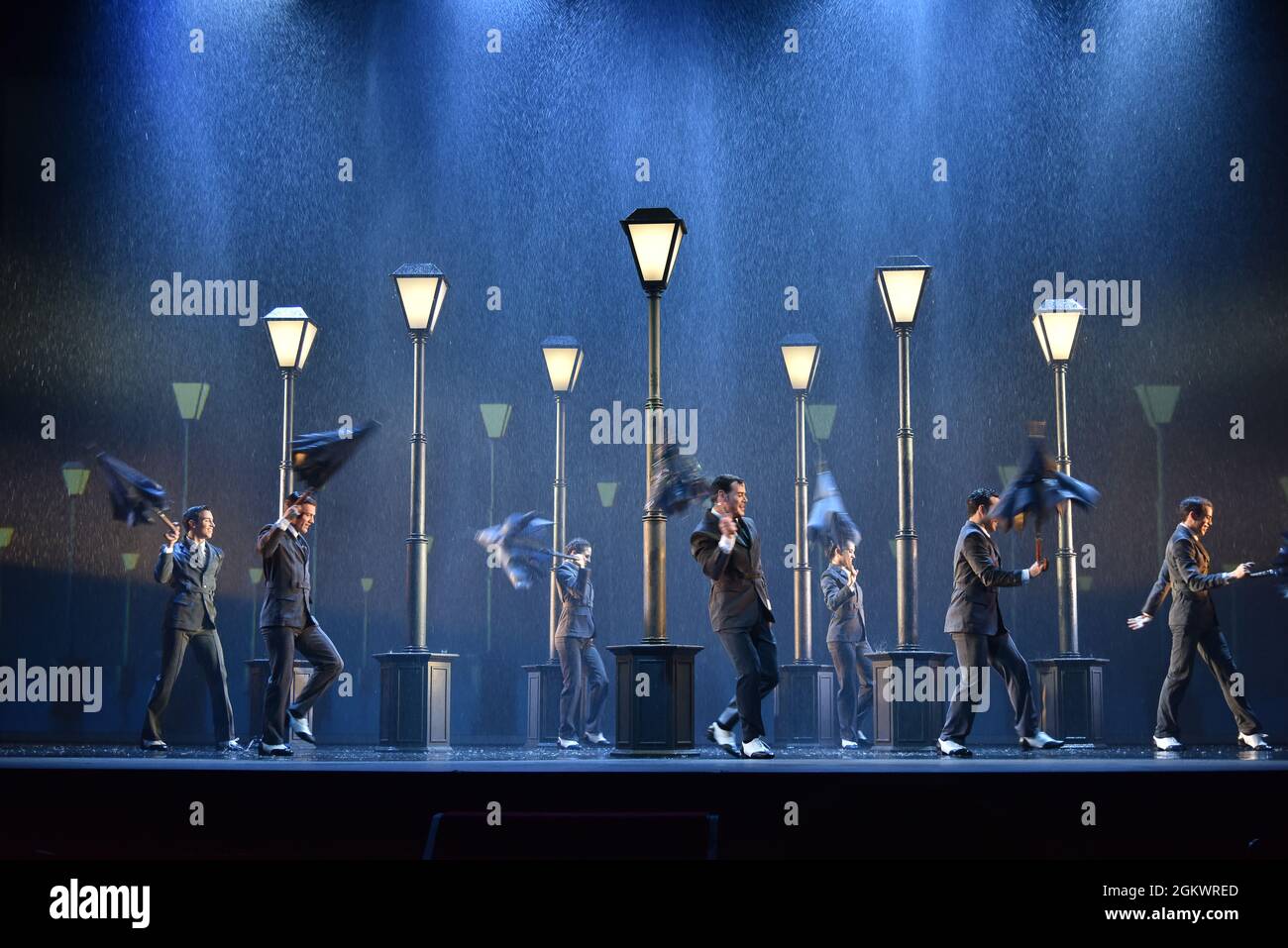 Barcelona Cataluña España  teatro tivoli estrena bailando baji la lluvia Stock Photo