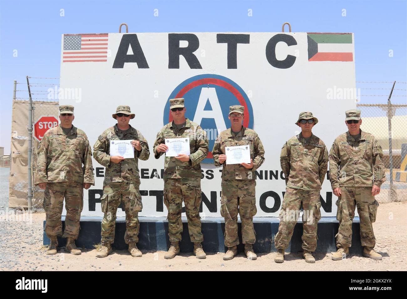 From left chief warrant officer hi-res stock photography and images - Alamy
