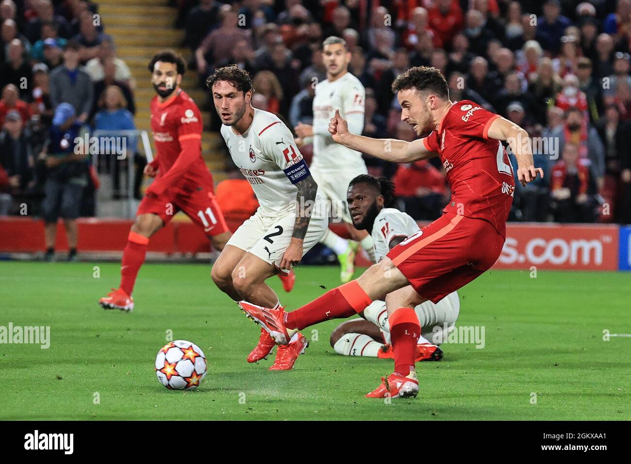 Diogo Jota 20 Of Liverpool Shoots On Goal Stock Photo Alamy Diogo Jota 20 Of Liverpool Shoots On Goal Stock Photo Alamy