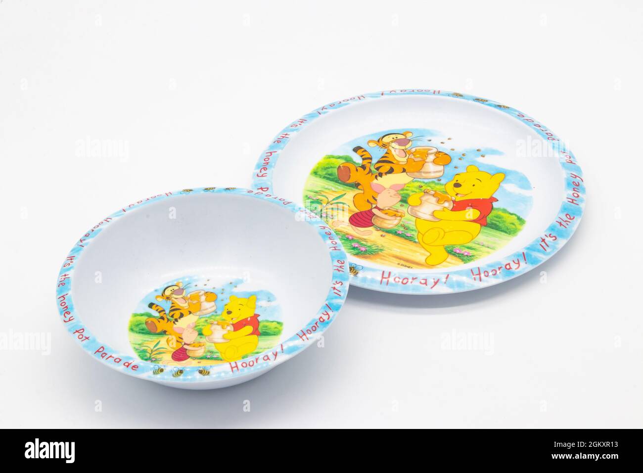 melamine children's plates featuring Winnie the Pooh and Tigger too