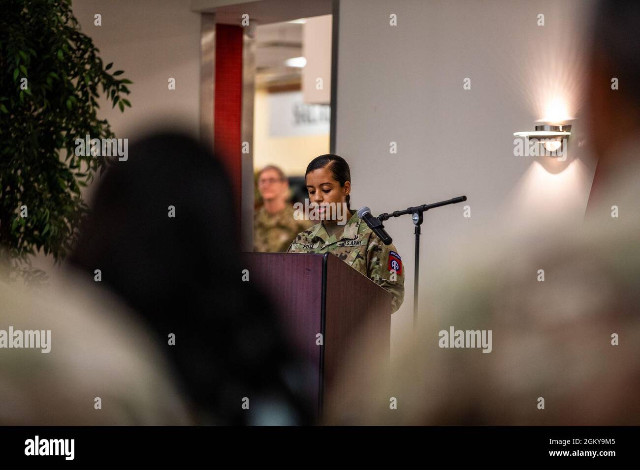 Victoria wells hires stock photography and images Alamy