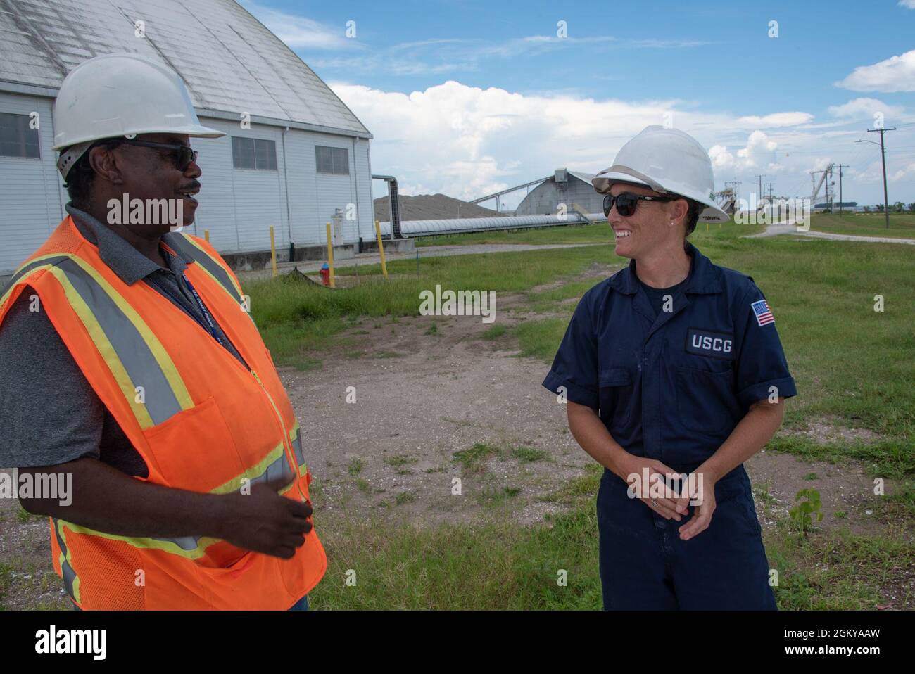 Boatswains mate coast guard hires stock photography and images Alamy
