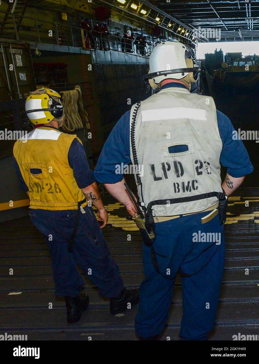 210729-N-MT581-1027    PACIFIC OCEAN (July 29, 2021) Sailors assigned to amphibious transport dock ship USS John P. Murtha (LPD 26) prepare to launch a Landing Craft, Utility (LCU) attached to Assault Craft Unit (ACU) 1, July 29. John P. Murtha is underway conducting routine operations as part of U.S. 3rd Fleet. Stock Photo