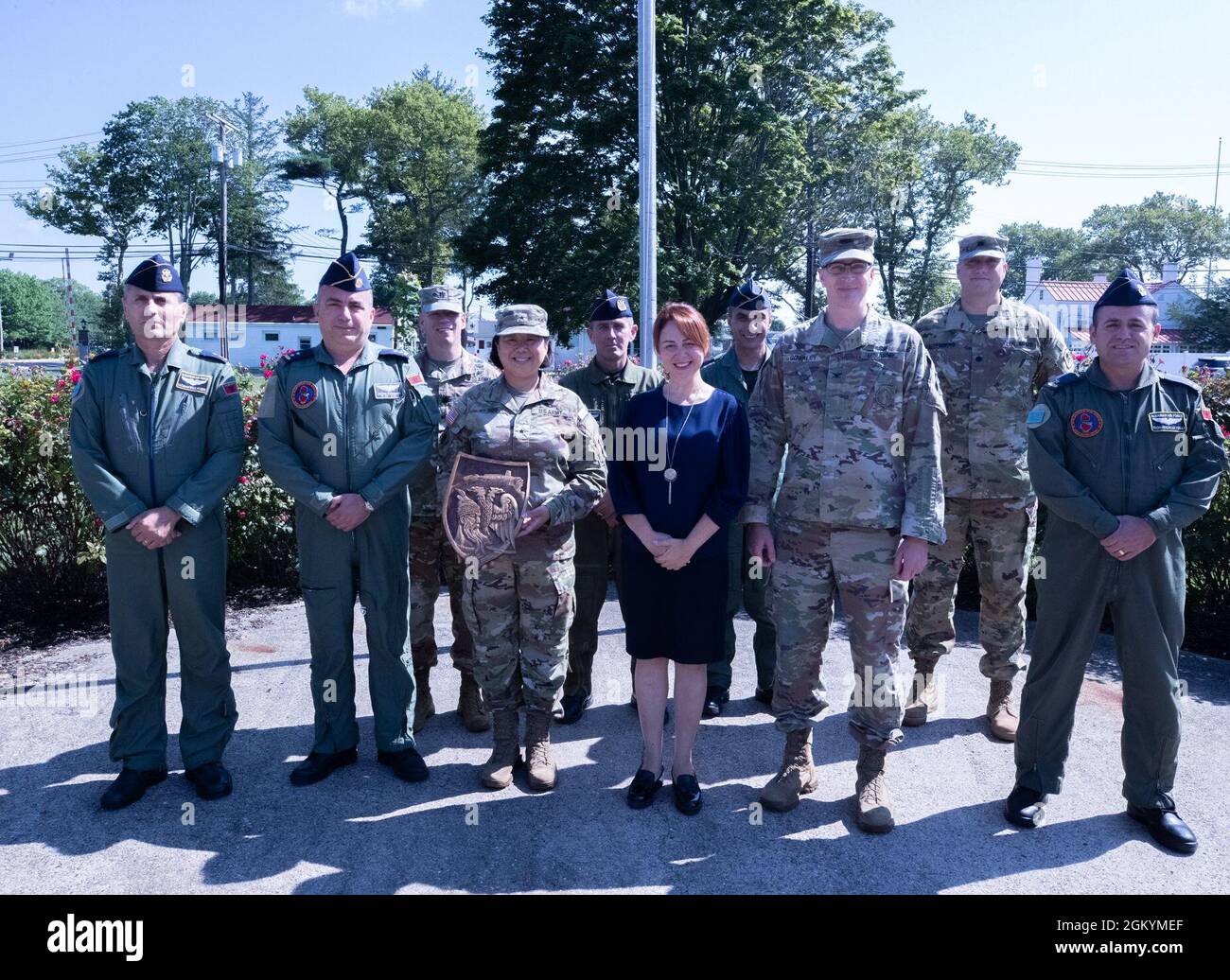 DVIDS - Images - Col. Hughes talks to members of the New Jersey