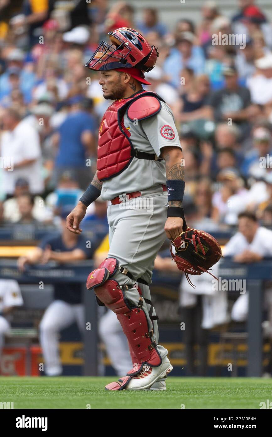 September 5, 2021: St. Louis Cardinals catcher Yadier Molina #4 walks to the pitching mound during MLB baseball game between the St. Louis Cardinals and the Milwaukee Brewers at American Family Field in Milwaukee, Wisconsin. The Milwaukee Brewers defeated the St. Louis Cardinals 6-5. Stock Photo