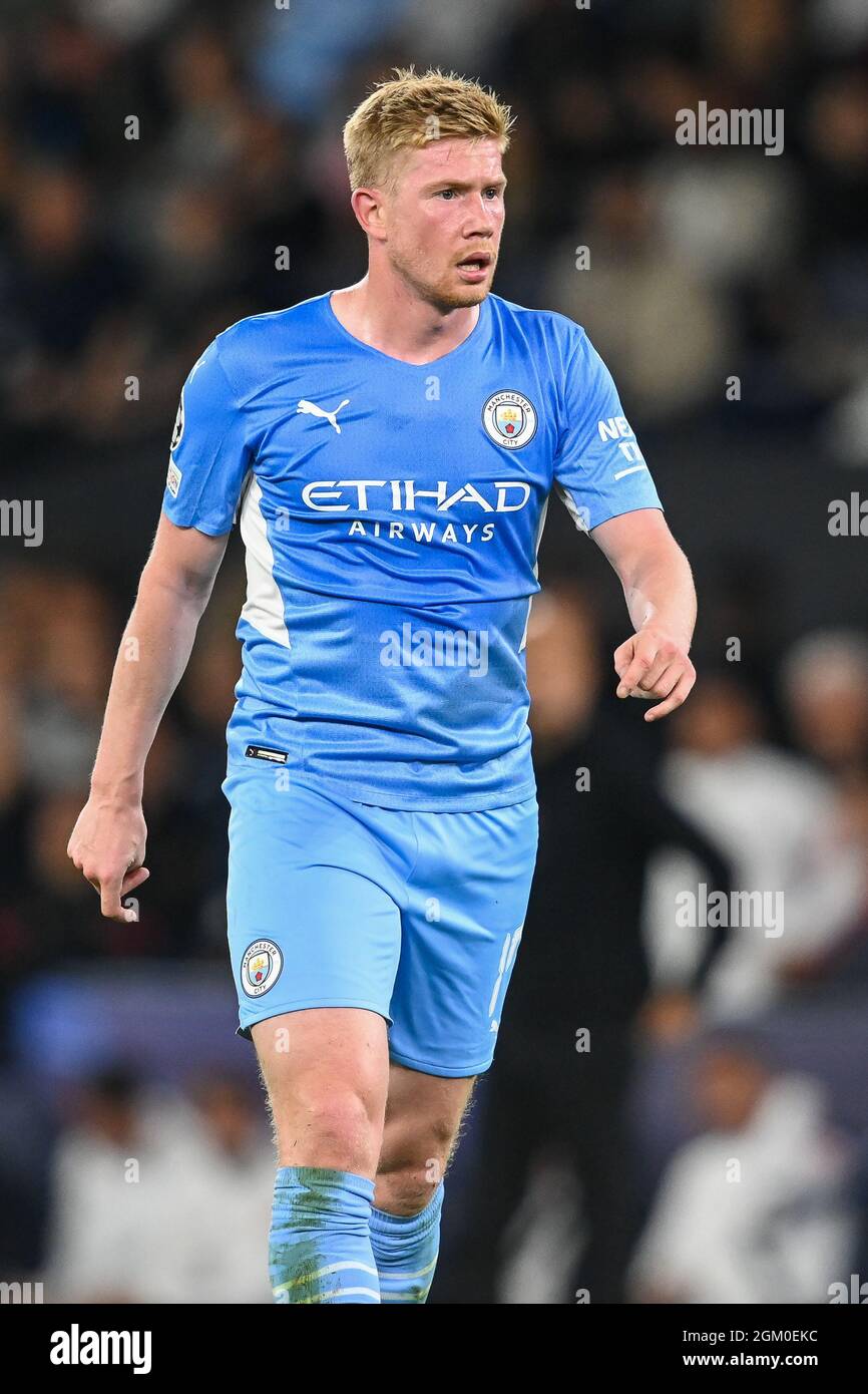 Kevin De Bruyne #17 of Manchester City during the game in , on 9