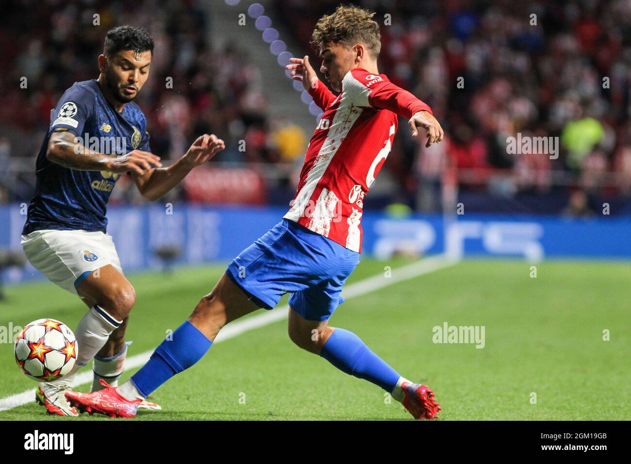 Jesus Corona of Porto and Antoine Griezmann of Atletico de Madrid in action during the UEFA Champions League, Group B, football match played between Atletico de Madrid and FC Porto at Wanda Metropolitano stadium on September 15, 2021, in Madrid, Spain - Photo:  Irh/DPPI/LiveMedia Stock Photo