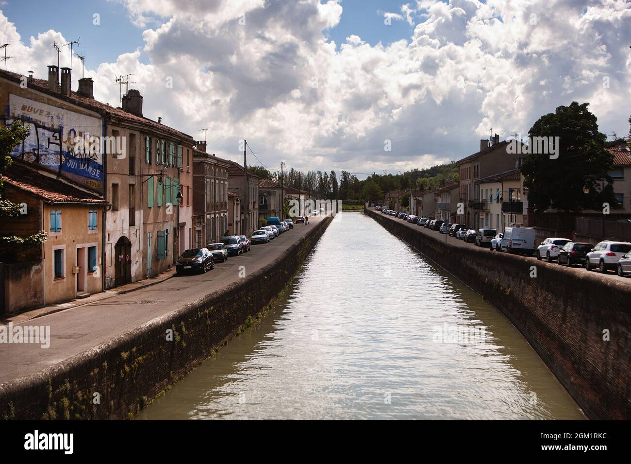 Canal Latéral à la Garonne, Moissac, Tarn-et-Garonne department, France Stock Photo