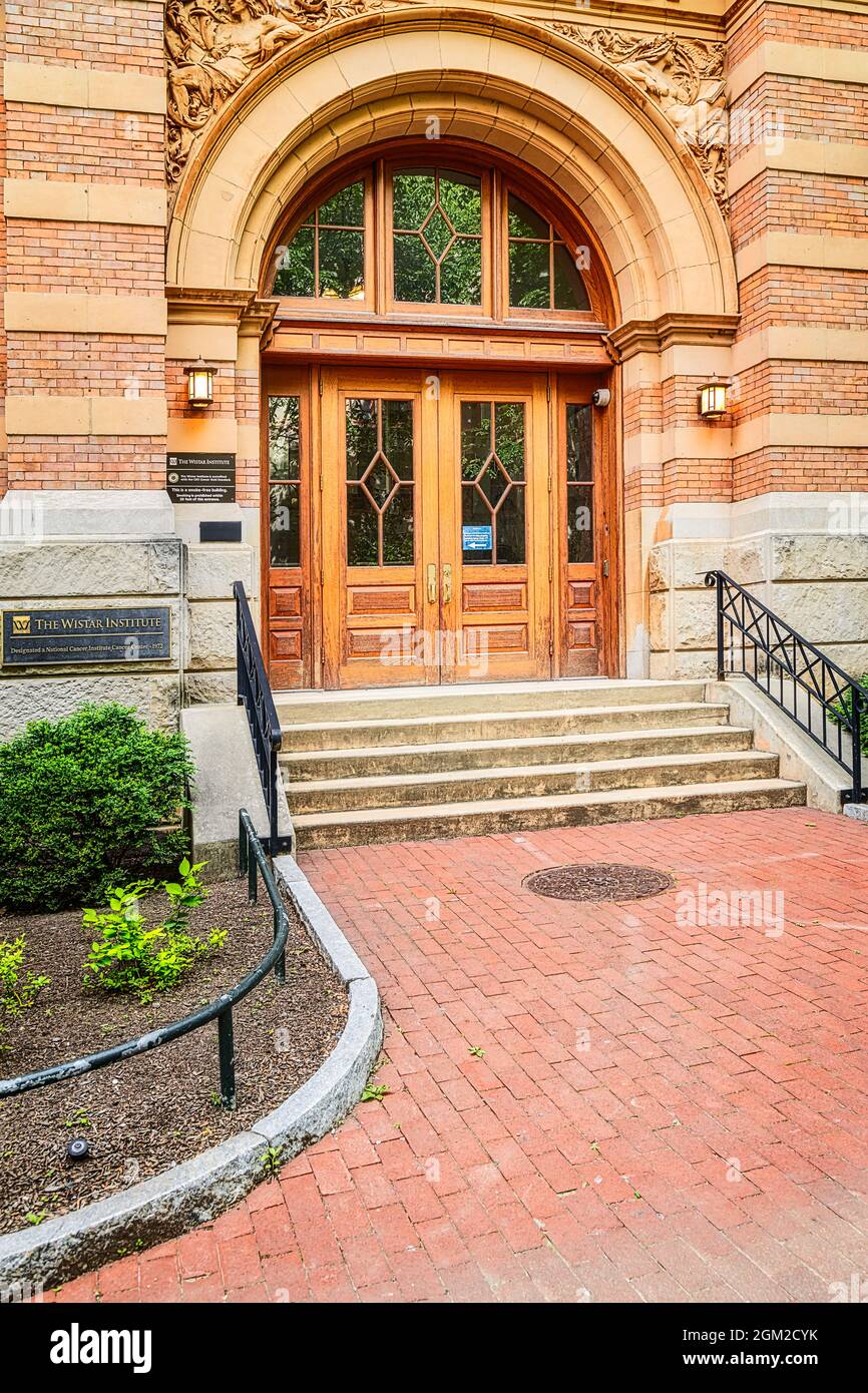 Wistar Institute Of Anatomy U Penn II- View to entrance of the Wistar Institute of Anatomy building at the University of Pennsylvania.   The Wistar In Stock Photo