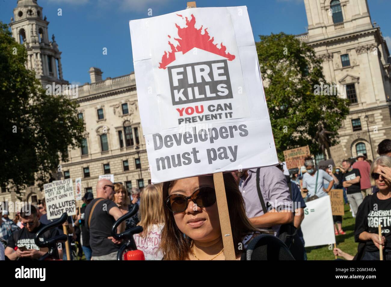 LONDON, ENGLAND - September 16 2021, Leaseholders Together Protest on Parliament Square Credit: Lucy North/Alamy Live News Stock Photo