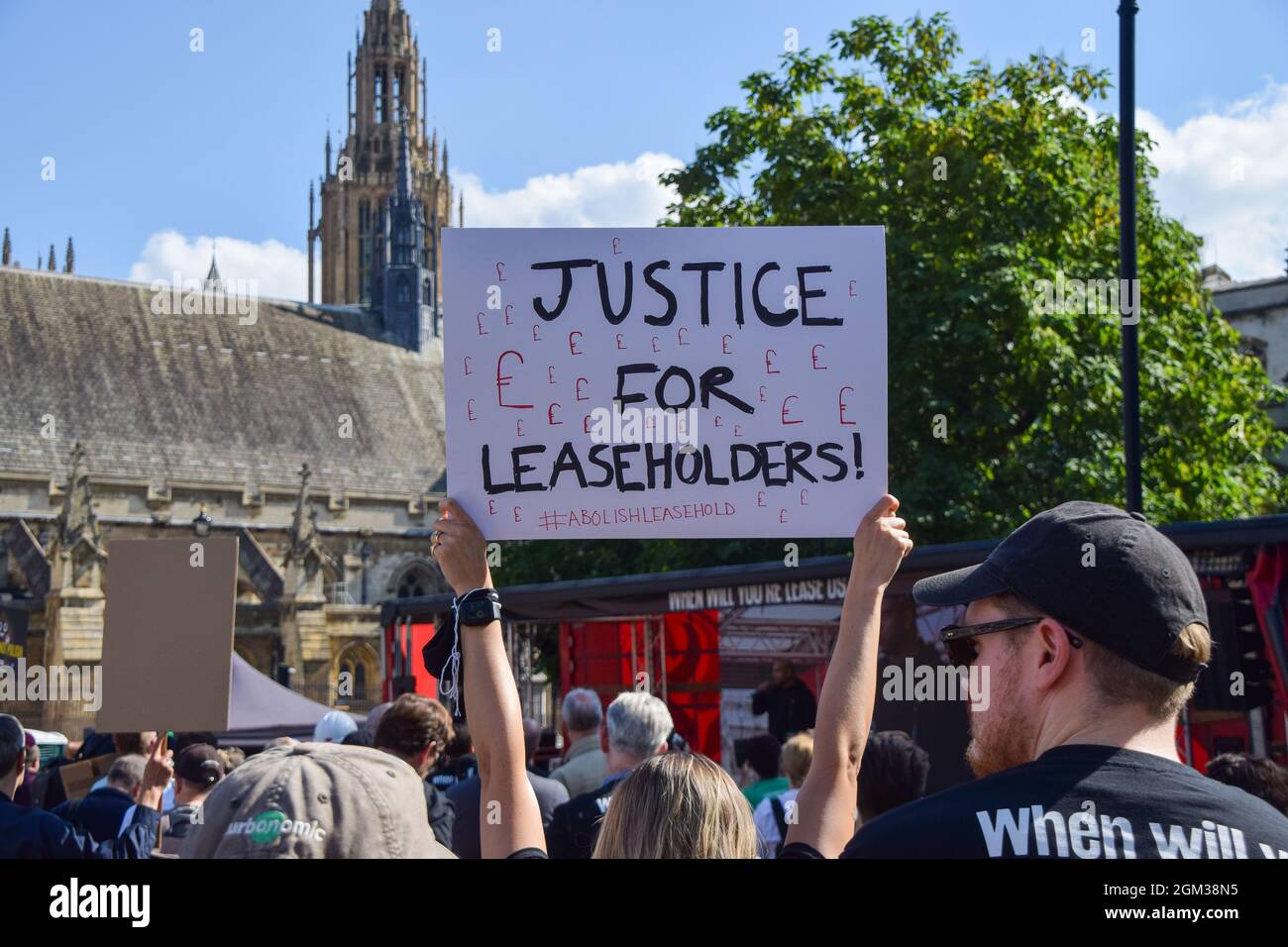 London, United Kingdom. 16th September 2021. Protesters gathered in Parliament Square to call on the government to address issues affecting leaseholders, including ending the cladding scandal and the outdated leasehold system. Credit: Vuk Valcic / Alamy Live News Stock Photo