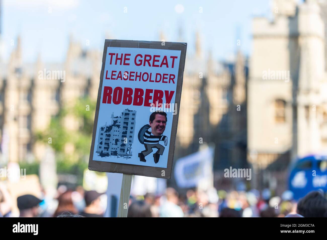London, UK.  16 September 2021.  A sign at a Leaseholders Together Rally in Parliament Square.  Organised by End Our Cladding Scandal campaign together with the National Leasehold Campaign (NLC) and charity Leasehold Knowledge Partnership, people protested at restrictions to leasehold rights as well as the current cladding crisis.   Credit: Stephen Chung / Alamy Live News Stock Photo