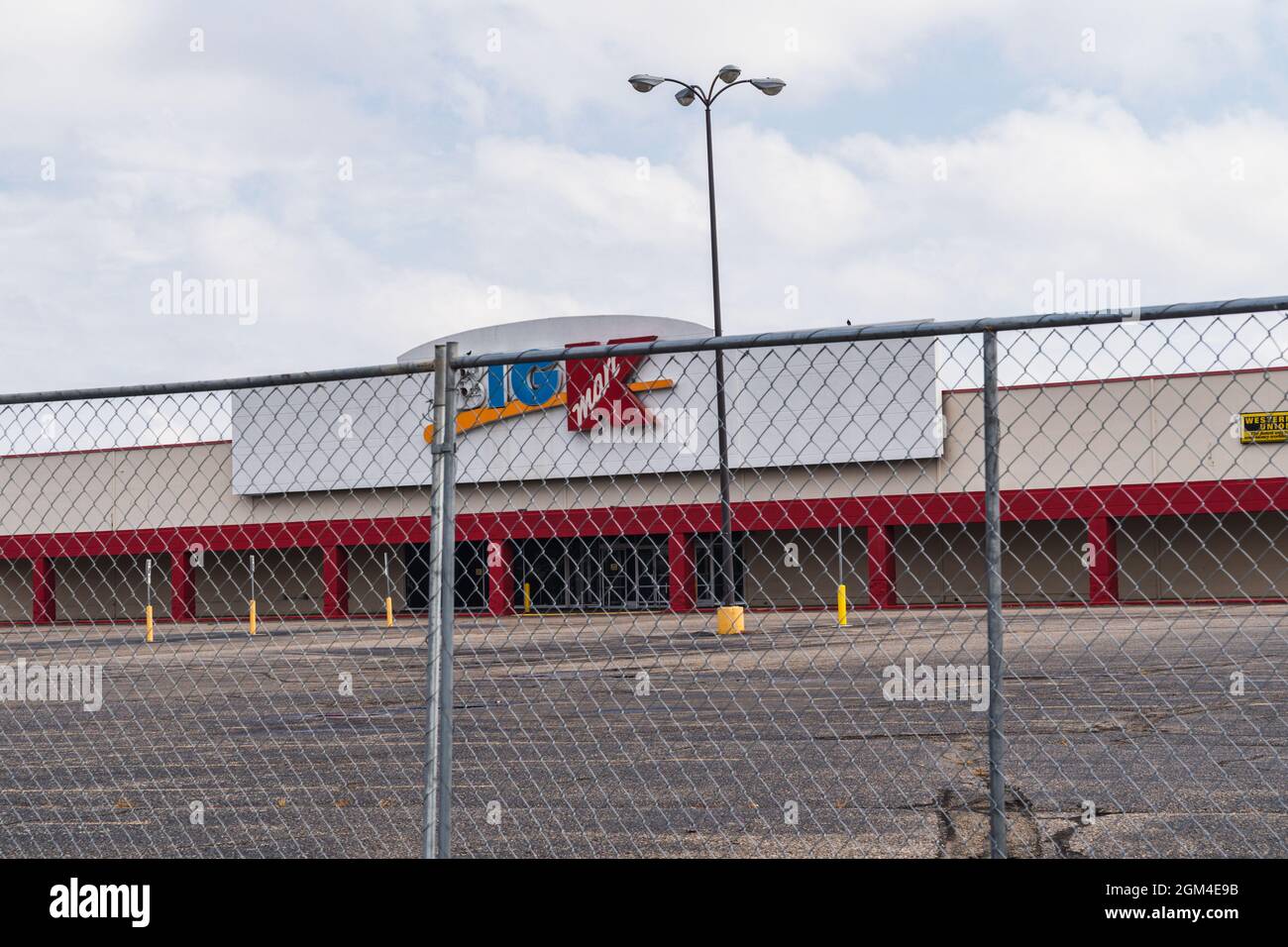 Bismarck, North Dakota August 27, 2021 An abandoned and closed Big K