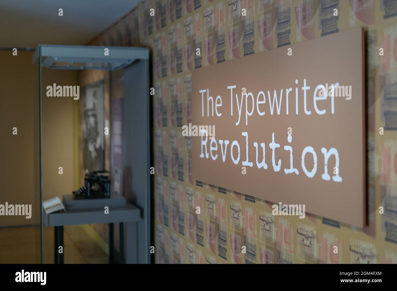 Edinburgh, Scotland. Thu 16 September 2021. The Typewriter Revolution