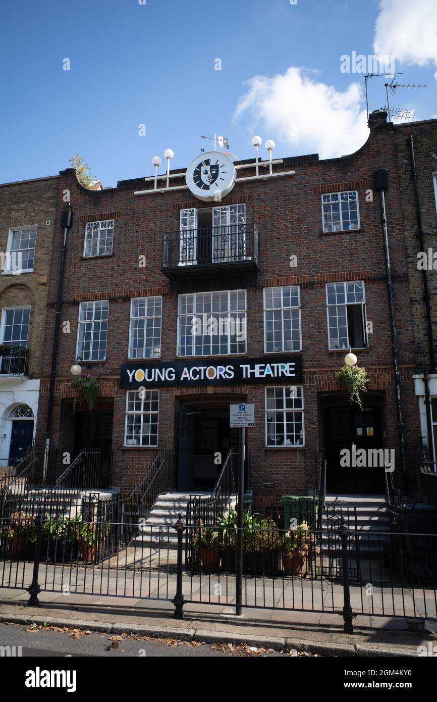 The Young Actors Theatre Islington London - YATI is Young Actors Theatre Islington (YATI) located on Barnsbury Road. Established 2005. Stock Photo