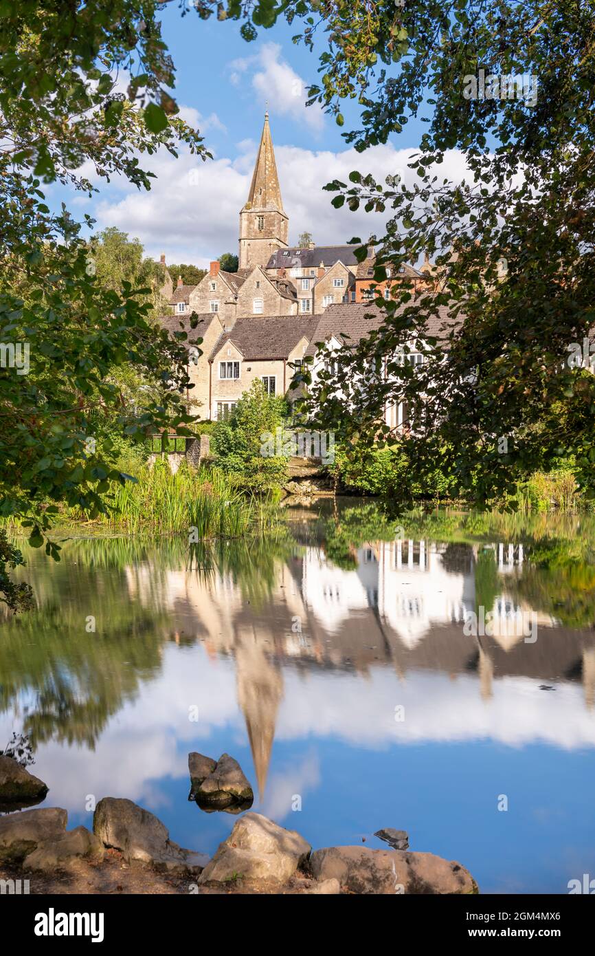 Cotswold river hi-res stock photography and images - Alamy