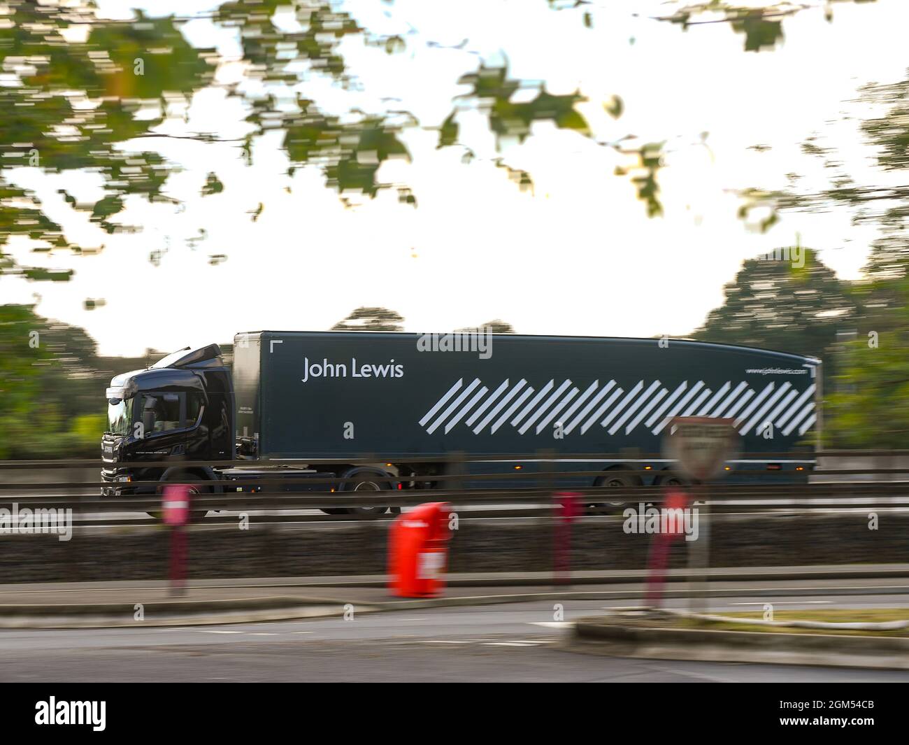 John lewis lorry driver hires stock photography and images Alamy