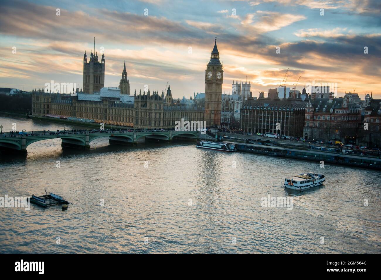 Aerial view of london landmarks hi-res stock photography and images - Alamy