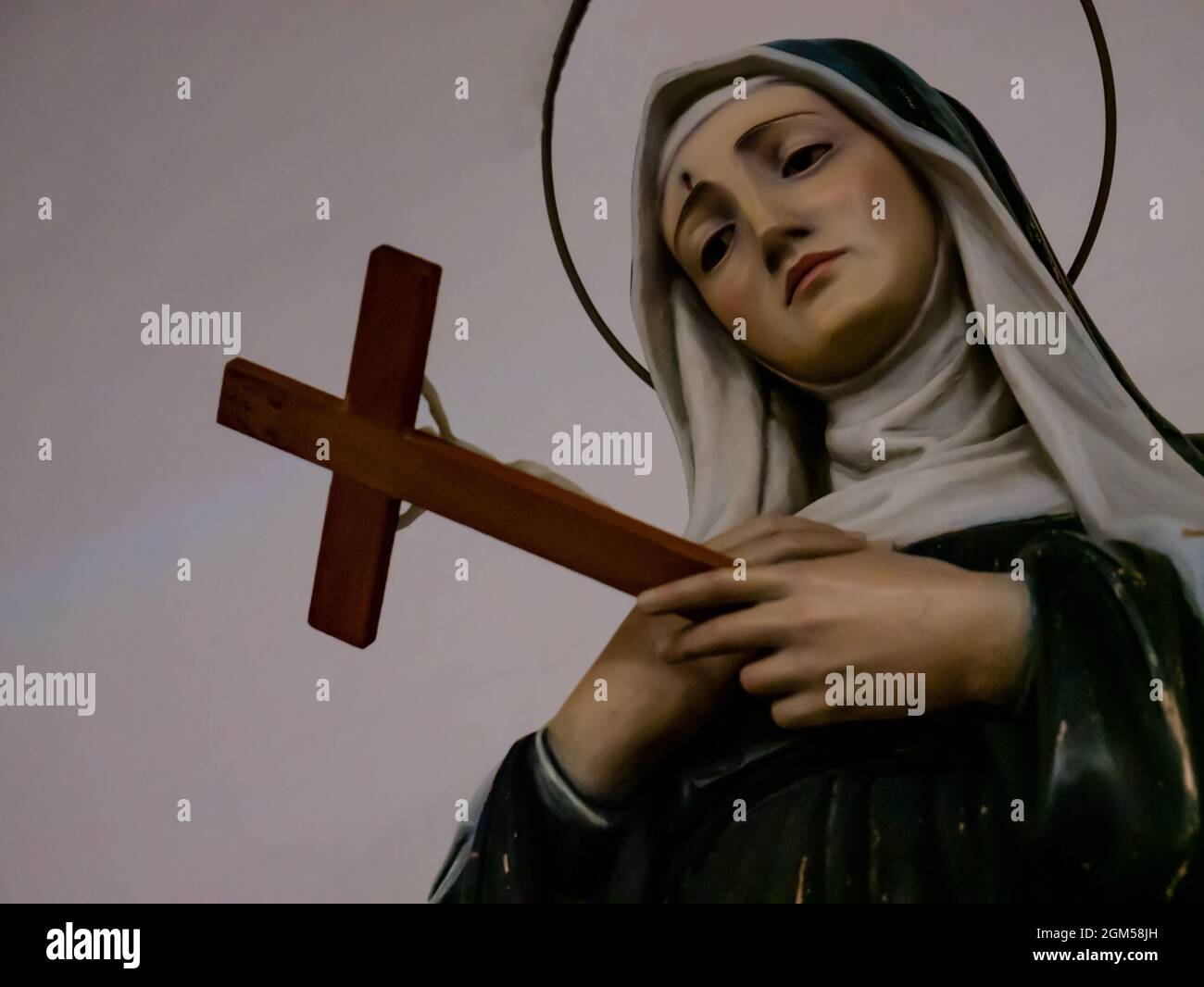 Statue of saint rita hires stock photography and images Alamy