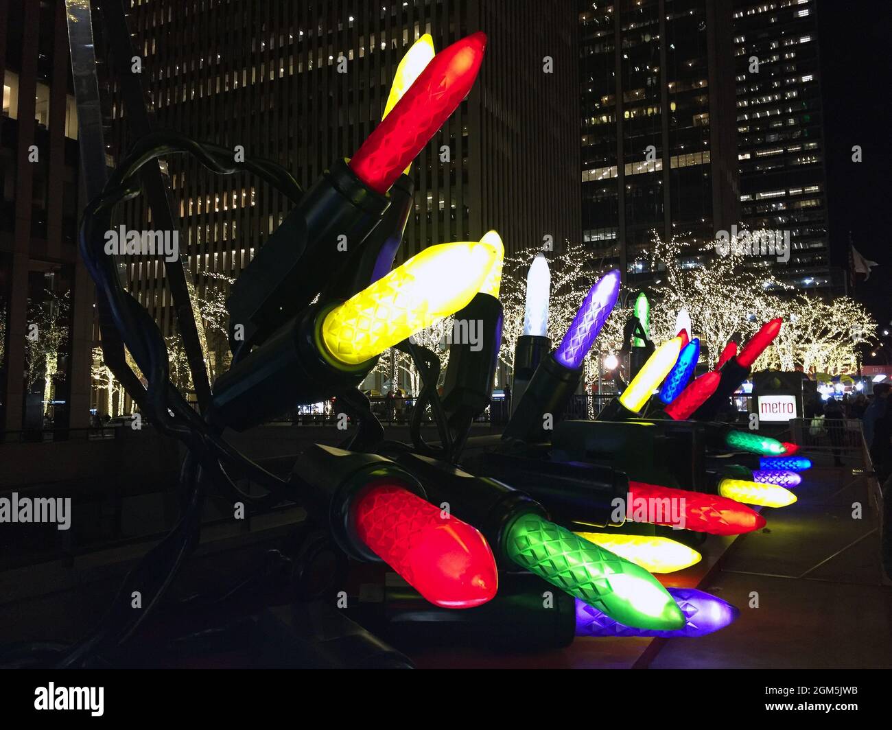 Pair Of Street Lights High Resolution Stock Photography and Images - Alamy
