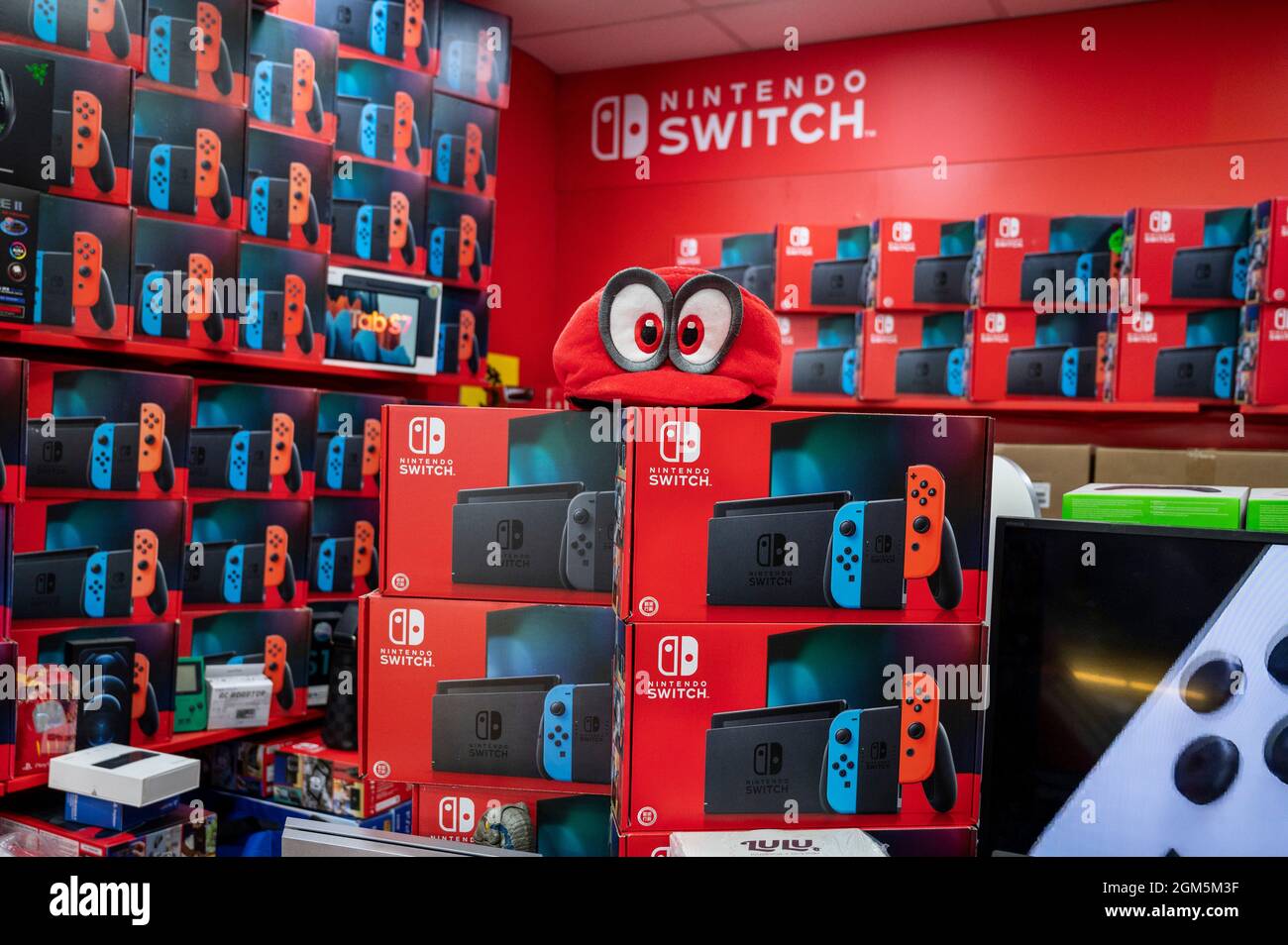Nintendo switch 2024 inc store
