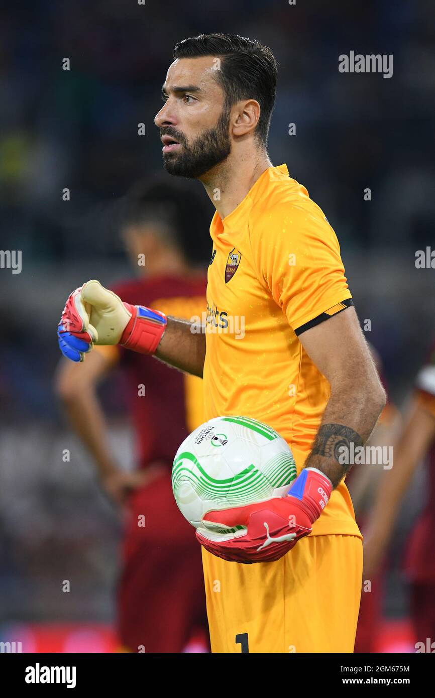Rome, Lazio. 16th Sep, 2021. Rui Patricio of AS Roma during the Conference League match between AS Roma v CSKA Sofia at Olimpico stadium in Rome, Italy, September 16, 2021. Fotografo01 Credit: Independent Photo Agency/Alamy Live News Stock Photo