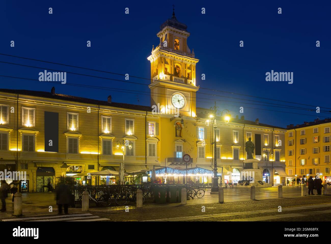Governor Palace of Parma at night Stock Photo Alamy