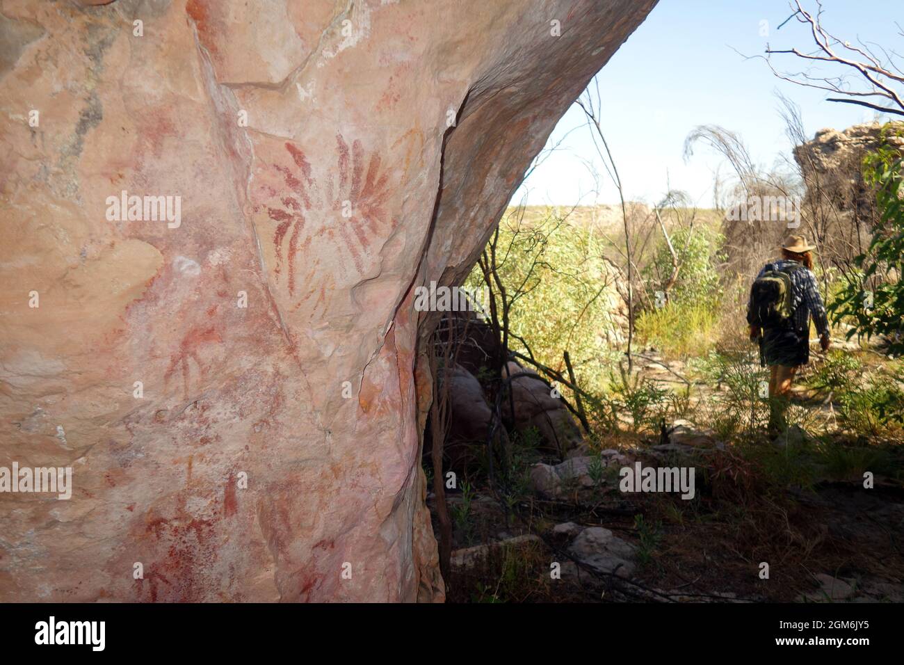 Ancient aboriginal cave paintings at the Valley of the Ghosts, Lorella Springs Station, east Arnhem Land, Northern Territory, Australia. No MR or PR Stock Photo