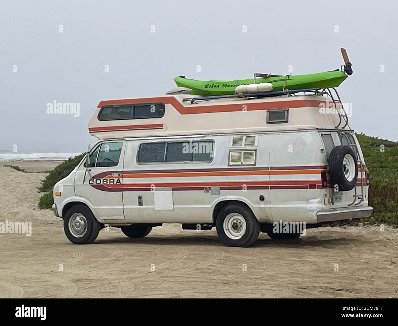 Canoe on top of a van hires stock photography and images Alamy