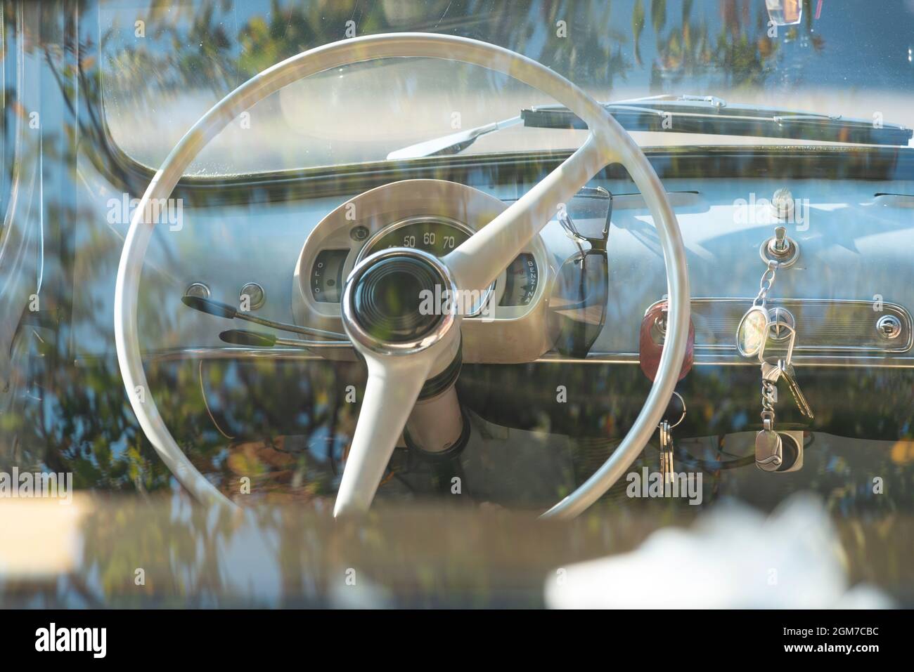 Dashboard Old Car Fiat Speedometer High Resolution Stock Photography And Images Alamy