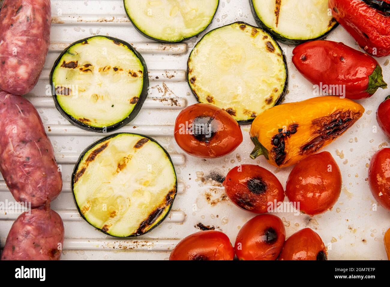 Electric grill hires stock photography and images Alamy