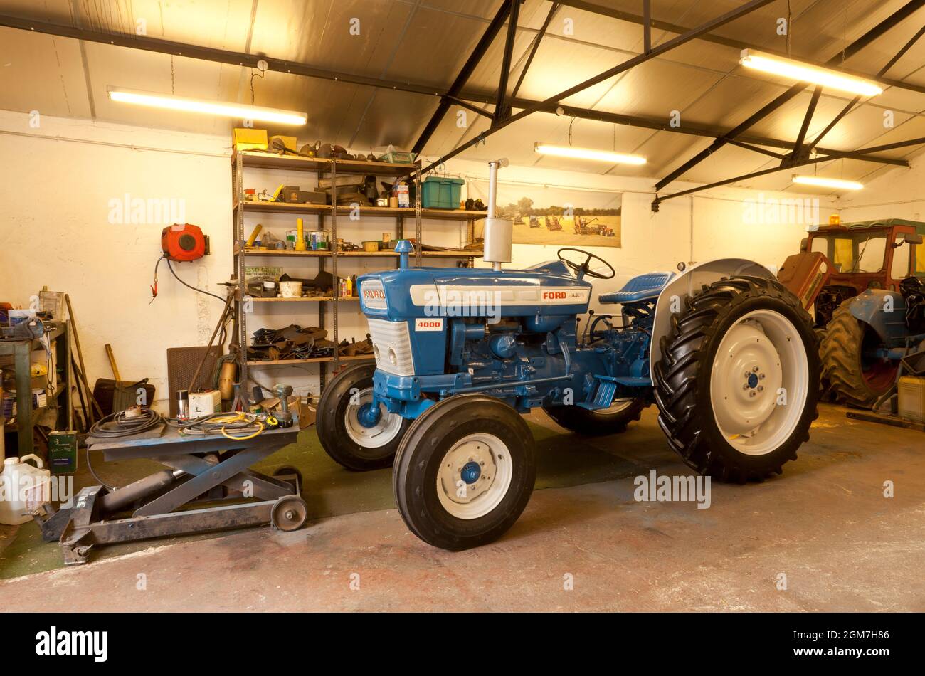 Ford 4000 Pre Force vintage tractor in a workshop Stock Photo