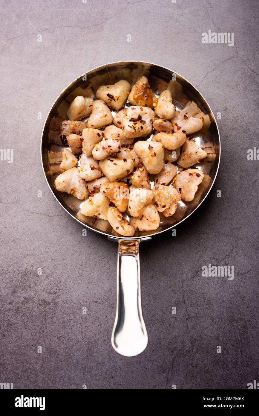 Stir fried water chestnuts recipe or Singhara or Singoda fry Stock