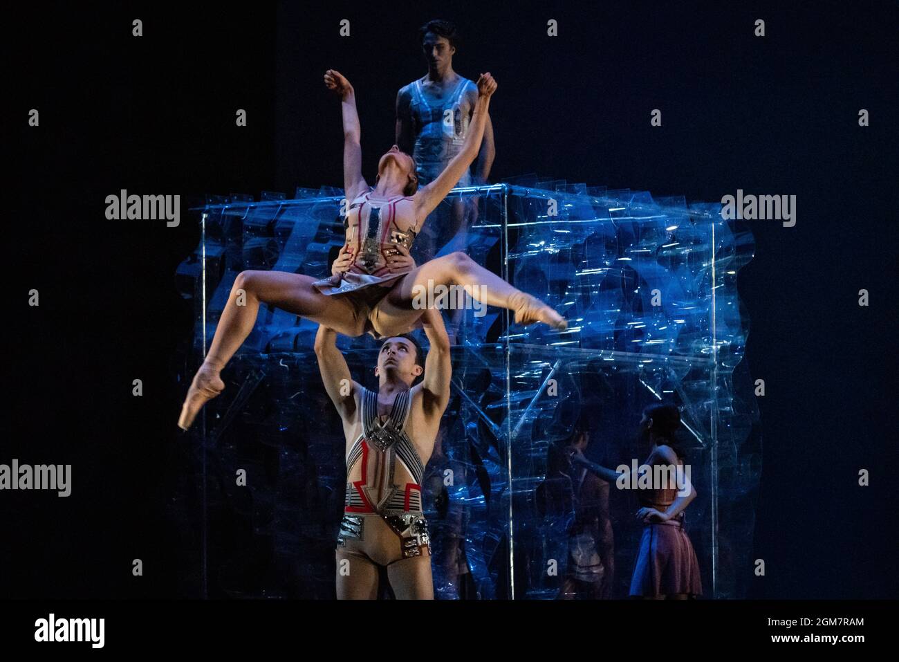 Ukrainian Ballet Gala at Sadler’s Wells. Premiere of Ludovic Ondiviela’s System A/I, a piece in which dancers ponder “the consequences of a scenario in which artificial intelligence has replaced human connection and what that could mean for our emotional lives”. Ukrainian dancers from American Ballet Theatre, Wiener Staatsballett, Lithuanian National Ballet and Toulouse Ballet du Capitole join with stars from The Royal Ballet and English National Ballet. Curated by the Ukrainian dancer (and former Royal Ballet star) Ivan Putrov and British-Ukrainian theatre director Olga Danylyu. London, UK. Stock Photo