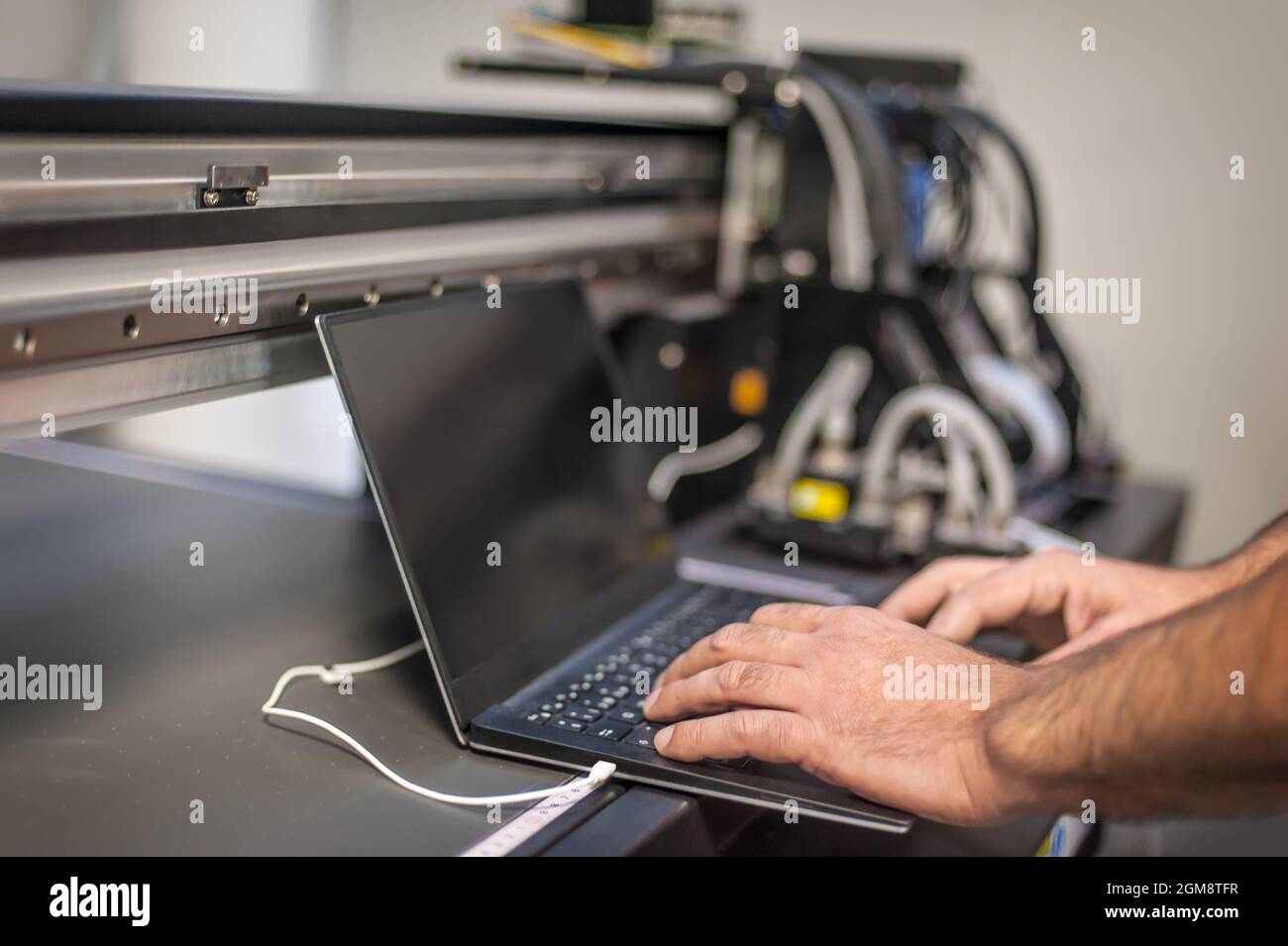 Engineer inspect switchgear hi-res stock photography and images - Alamy