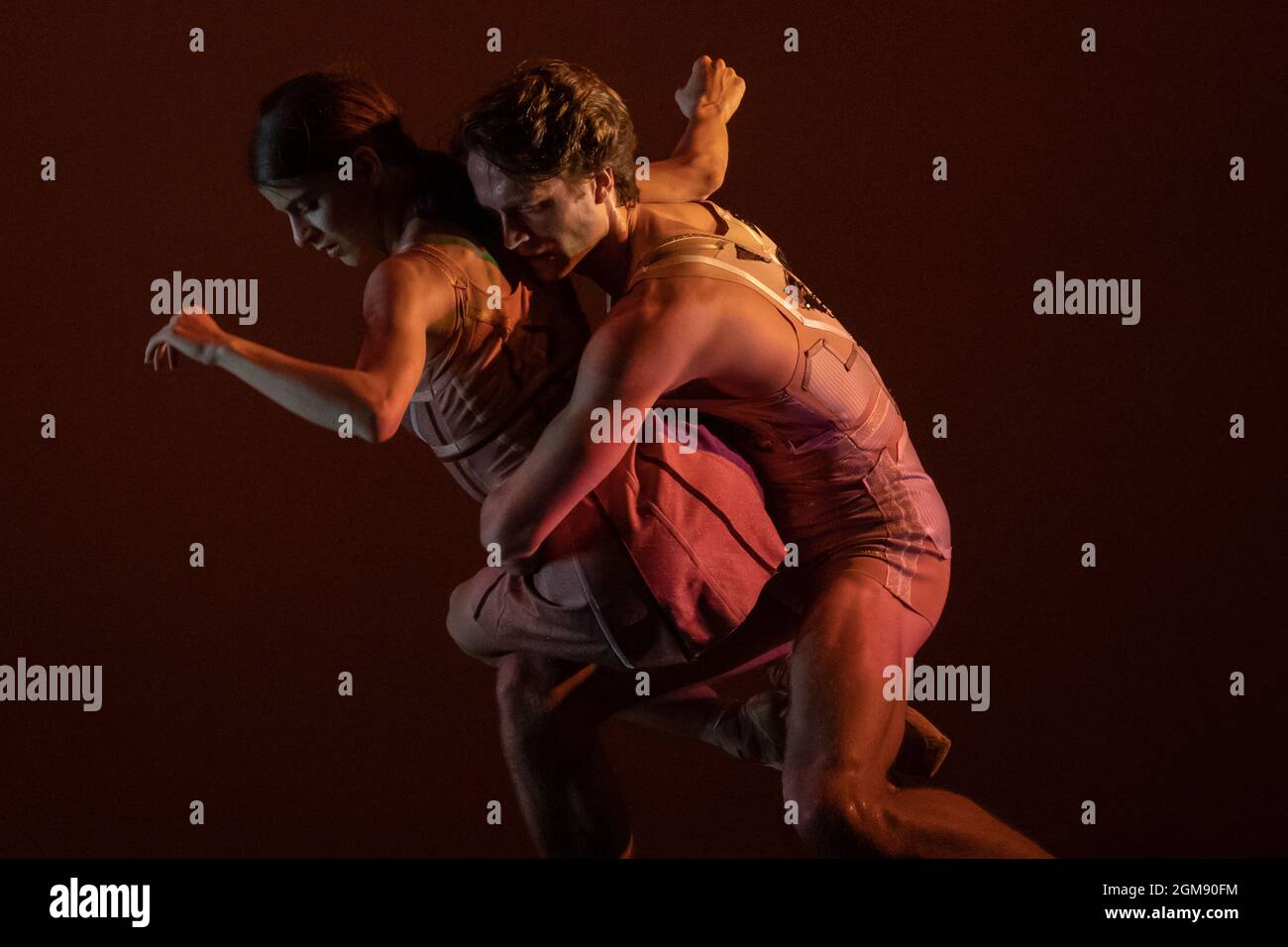 Ukrainian Ballet Gala at Sadler’s Wells. Premiere of Ludovic Ondiviela’s System A/I, a piece in which dancers ponder “the consequences of a scenario in which artificial intelligence has replaced human connection and what that could mean for our emotional lives”. Ukrainian dancers from American Ballet Theatre, Wiener Staatsballett, Lithuanian National Ballet and Toulouse Ballet du Capitole join with stars from The Royal Ballet and English National Ballet. Curated by the Ukrainian dancer (and former Royal Ballet star) Ivan Putrov and British-Ukrainian theatre director Olga Danylyu. London, UK. Stock Photo