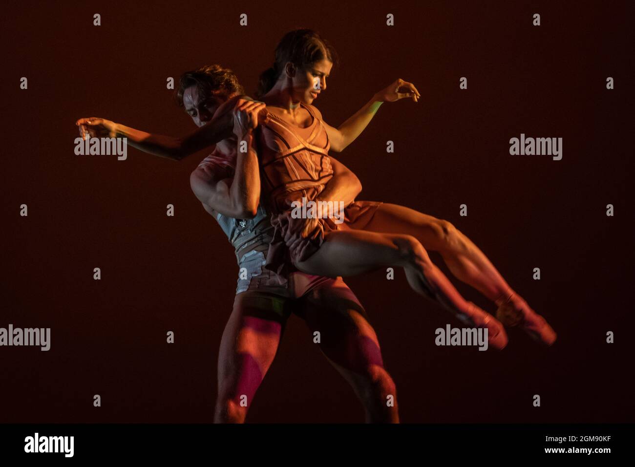 Ukrainian Ballet Gala at Sadler’s Wells. Premiere of Ludovic Ondiviela’s System A/I, a piece in which dancers ponder “the consequences of a scenario in which artificial intelligence has replaced human connection and what that could mean for our emotional lives”. Ukrainian dancers from American Ballet Theatre, Wiener Staatsballett, Lithuanian National Ballet and Toulouse Ballet du Capitole join with stars from The Royal Ballet and English National Ballet. Curated by the Ukrainian dancer (and former Royal Ballet star) Ivan Putrov and British-Ukrainian theatre director Olga Danylyu. London, UK. Stock Photo