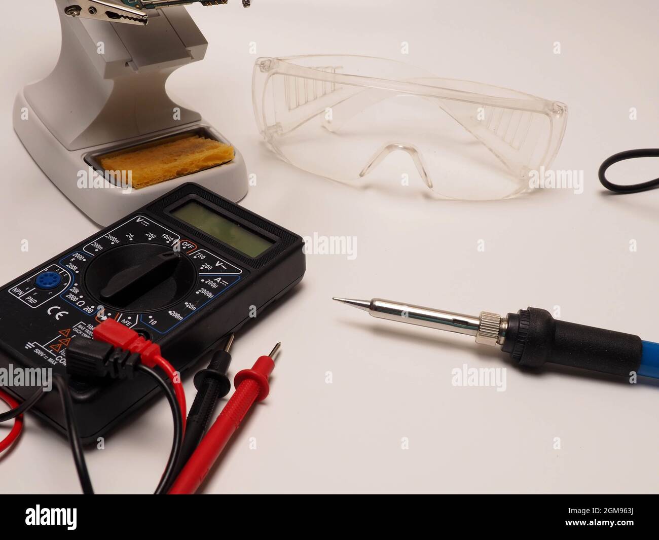 Picture of electronic repairing tools, consist of PCB holder stand