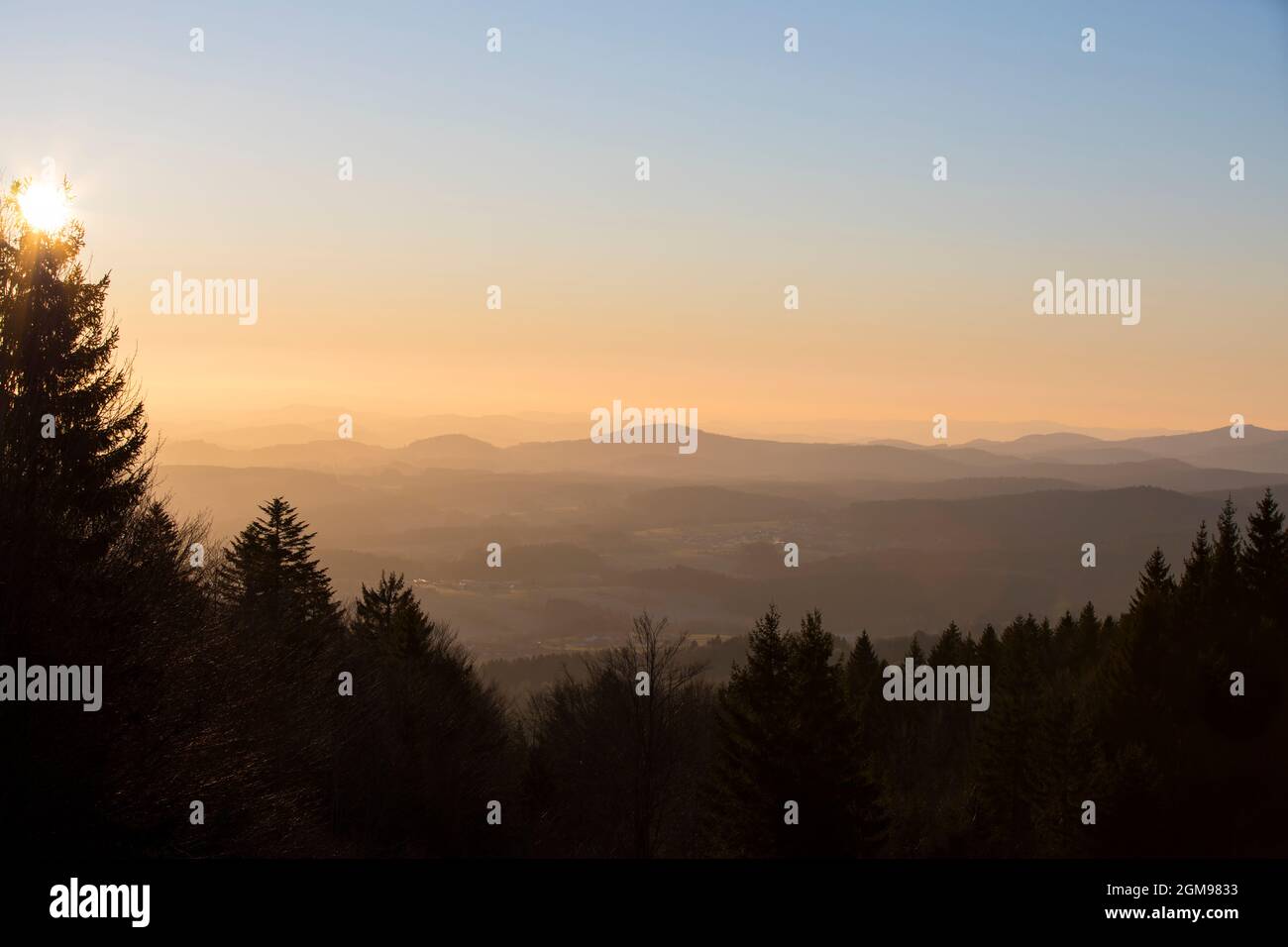Morgenstimmung ueber Bergen/Morning mood over mountains Stock Photo