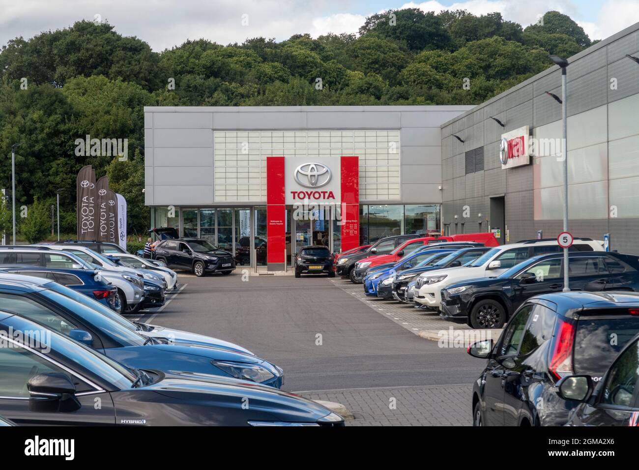 Toyota car dealer showroom, Exeter. Snows Toyota, Exeter Stock Photo Alamy Toyota car dealer showroom, Exeter. Snows Toyota, Exeter Stock Photo Alamy