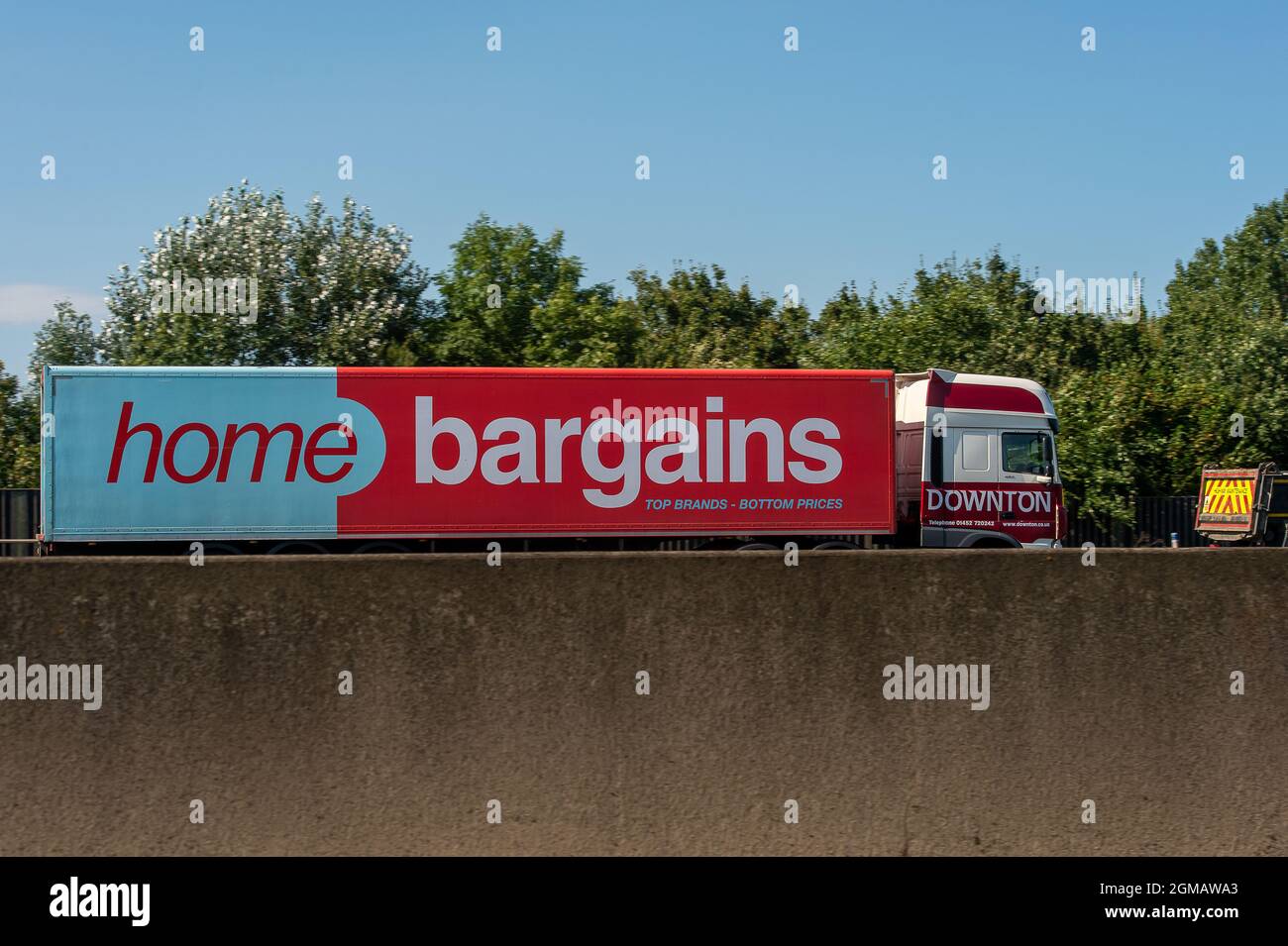 Truckshome b hires stock photography and images Alamy