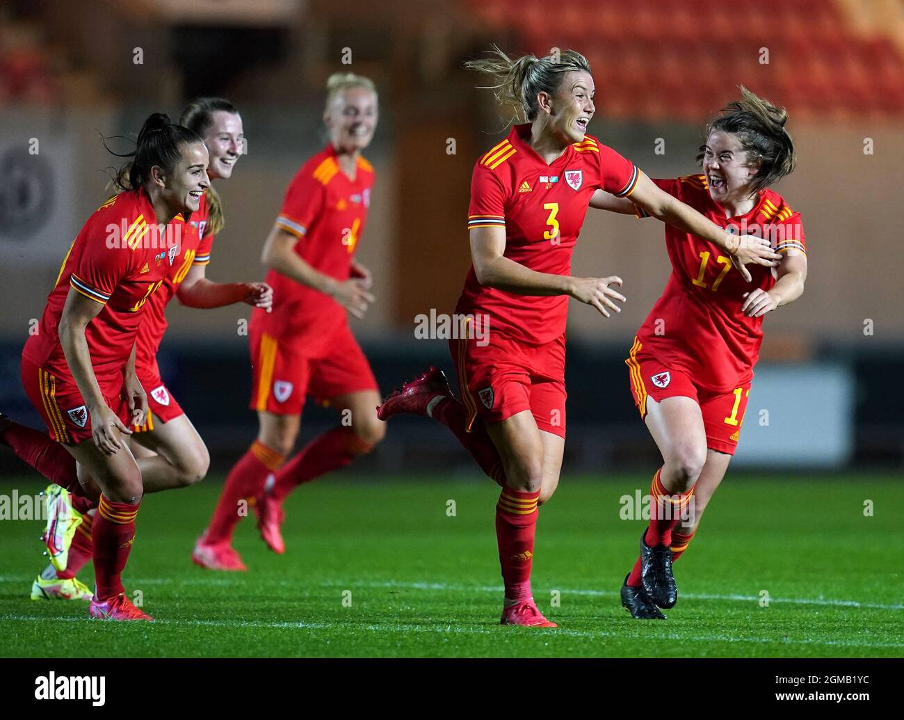 Wales women football team photo hi-res stock photography and images - Alamy
